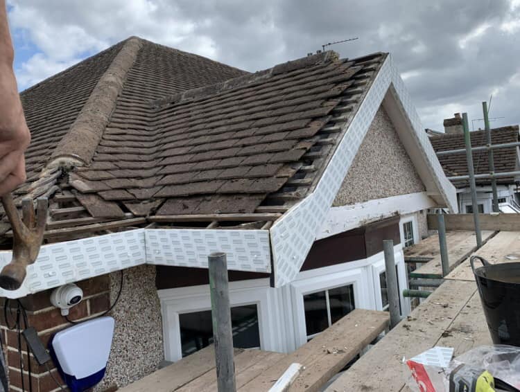 310880952_132396076214862_5400877339321667802_n